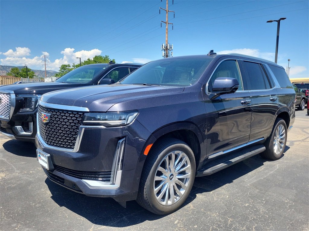 2023 Cadillac Escalade Premium Luxury photo 2