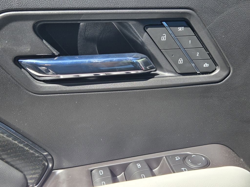 2026 GMC Canyon AT4X - Photo 14
