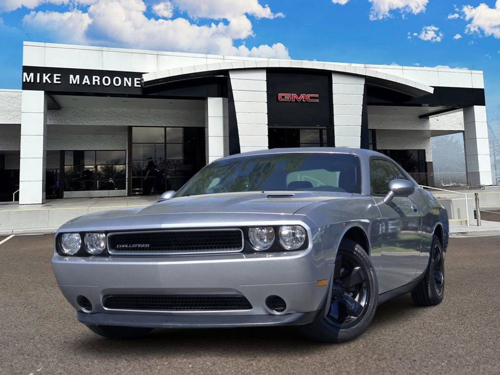 Used 2014 Dodge Challenger SXT Coupe