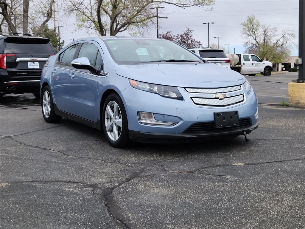 Used 2013 Chevrolet Volt Base with VIN 1G1RA6E41DU110453 for sale in Boulder, CO