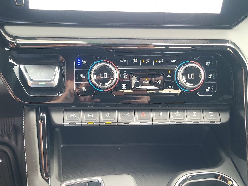 2026 GMC Sierra 1500 AT4X - Photo 19