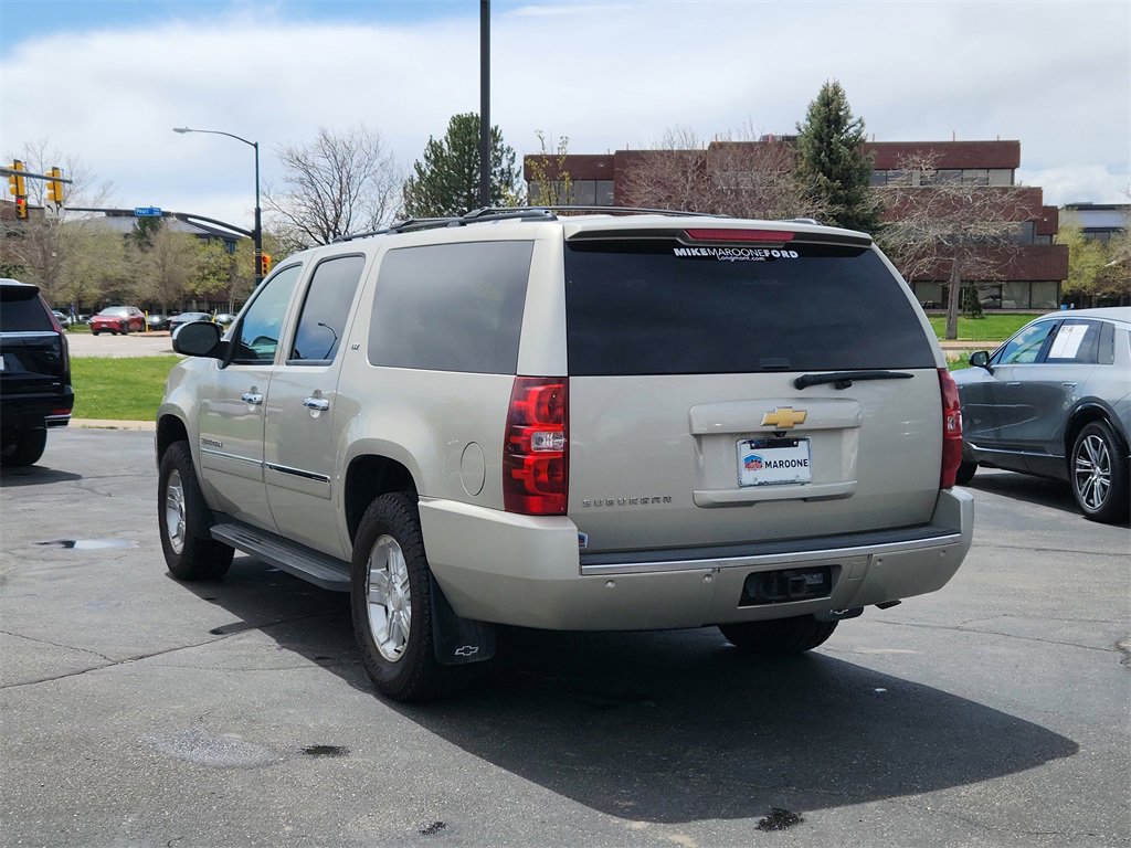 2013 Chevrolet Suburban 1500 LTZ photo 4