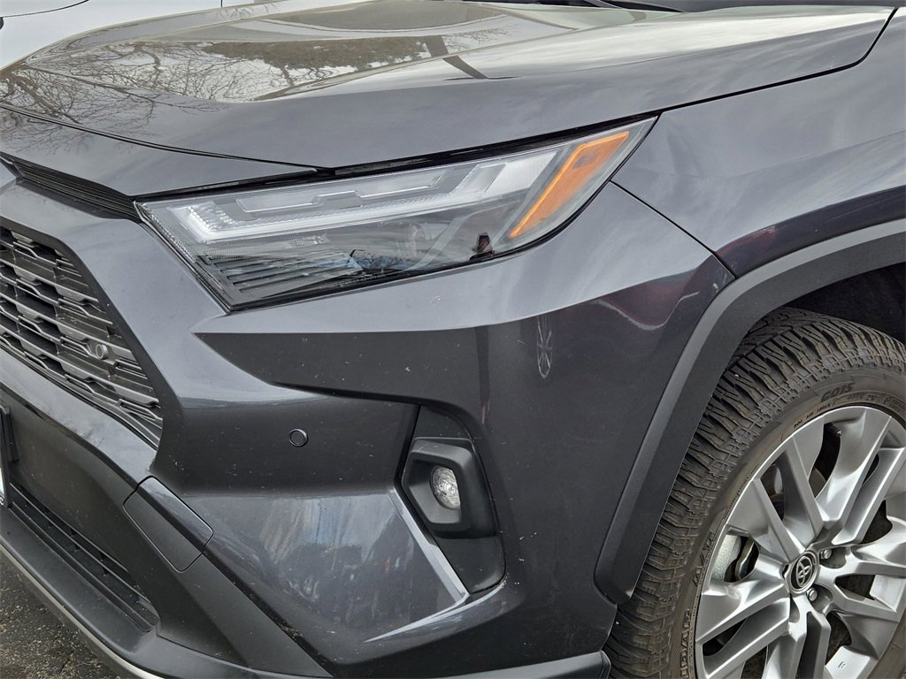 2024 Toyota RAV4 Limited photo 4