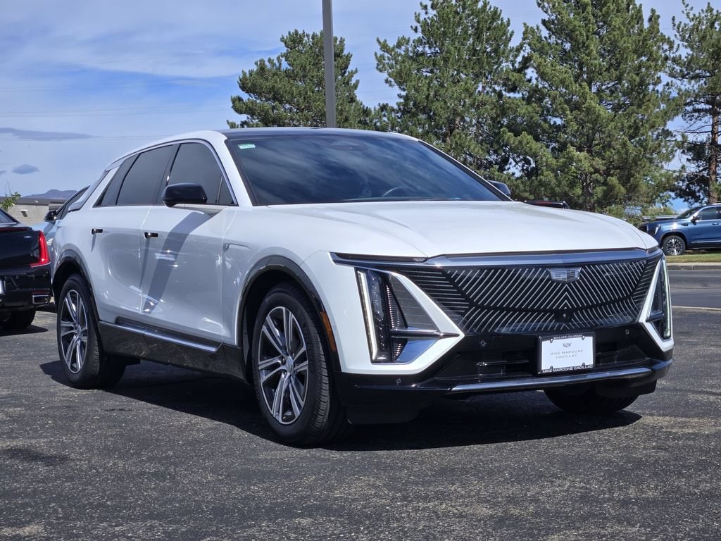 Used 2024 CADILLAC LYRIQ Luxury SUV