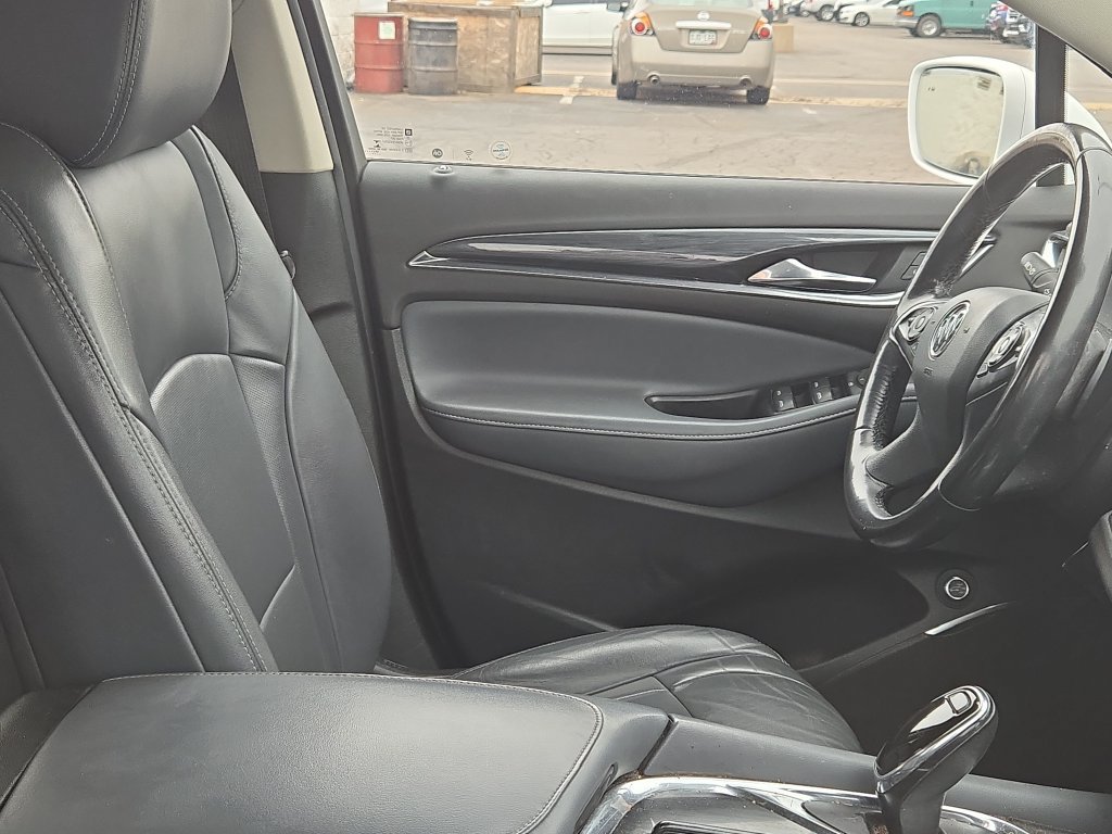 2019 Buick Enclave Essence - Photo 6