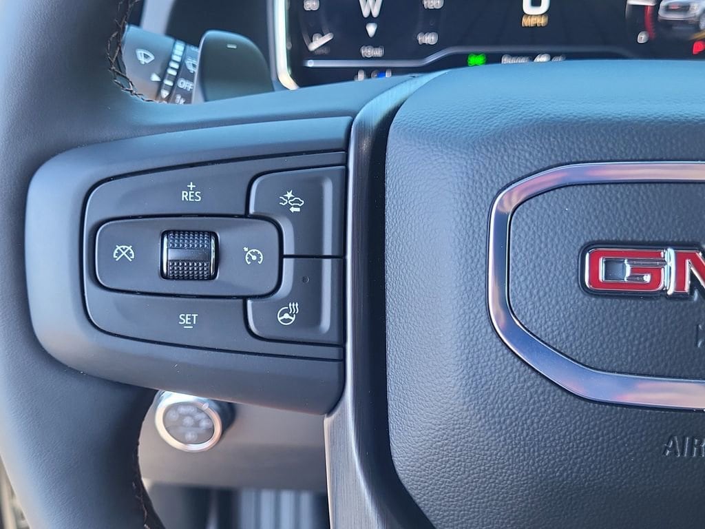 2025 GMC Sierra 1500 AT4 - Photo 15