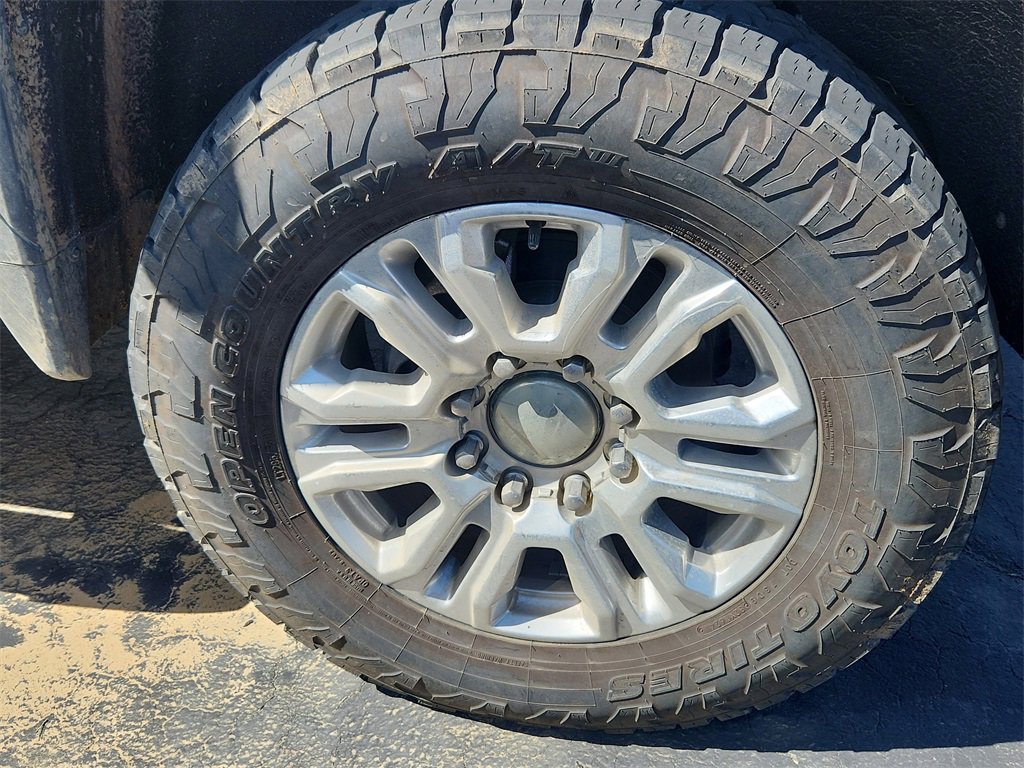 2022 Gmc Sierra 2500 HD Denali photo 2