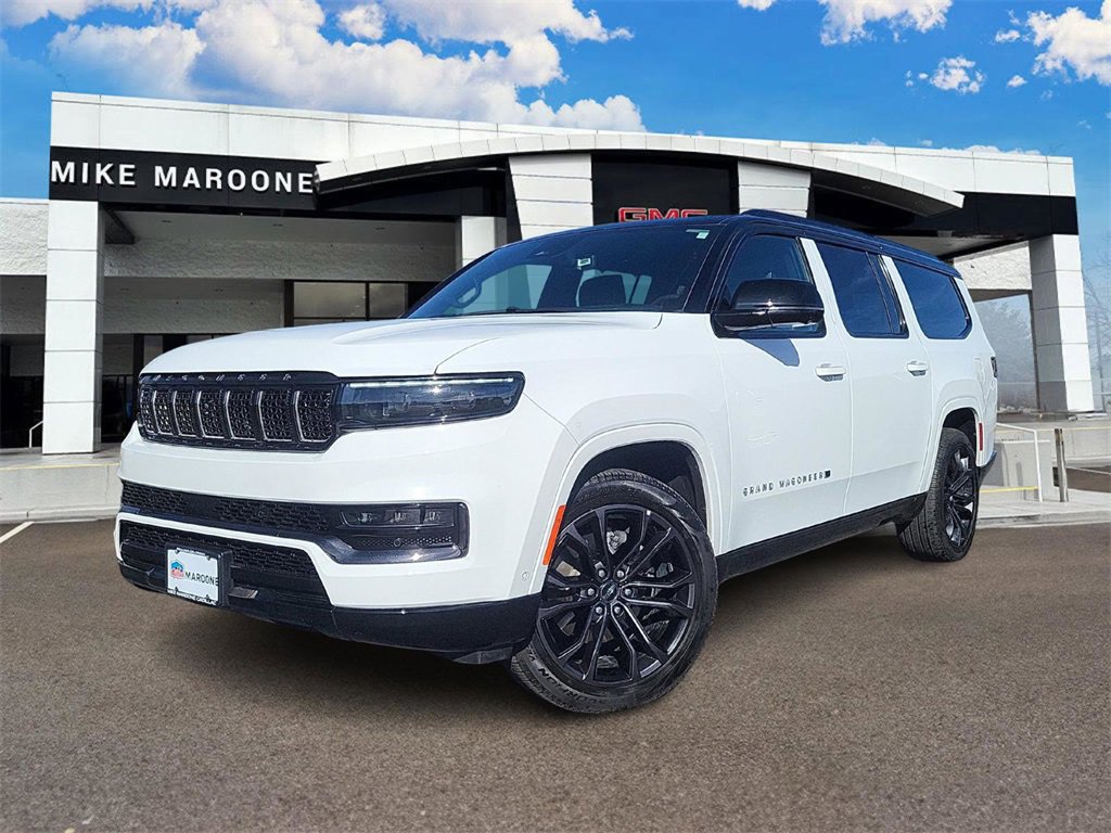 2024 Jeep Grand Wagoneer L Series II's photo