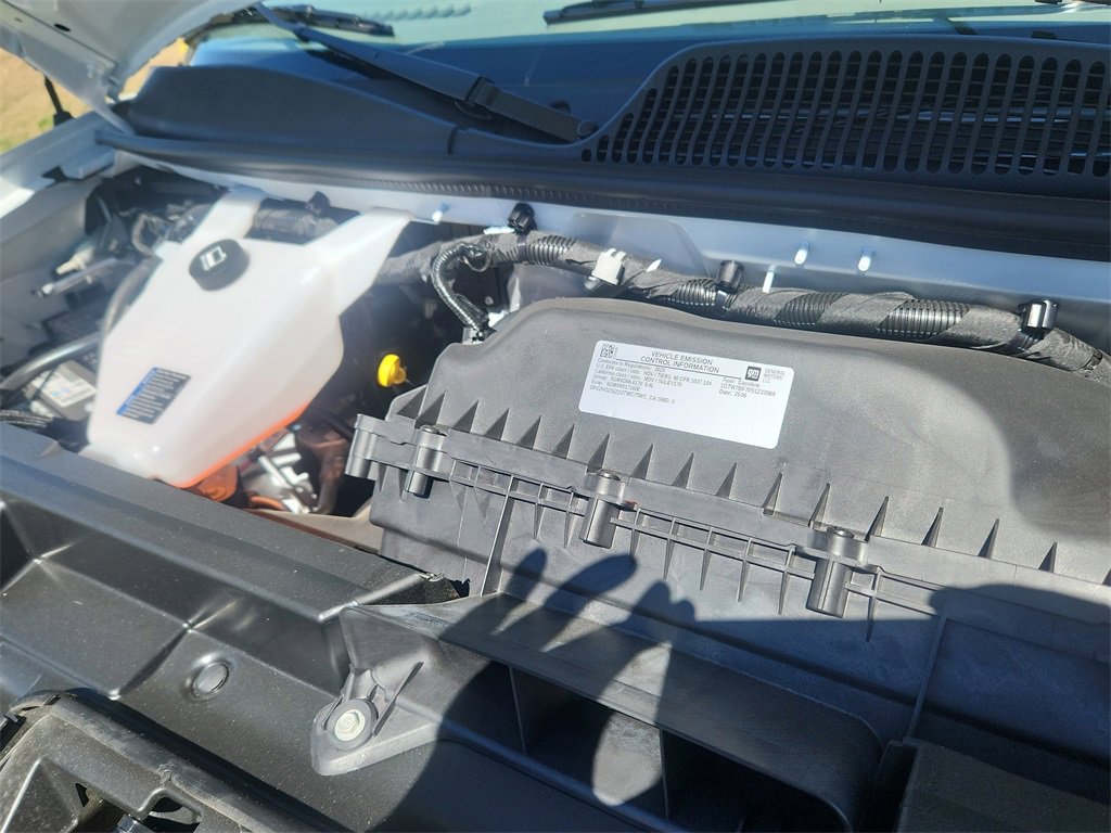 2025 GMC Savana Cargo Work Van - Photo 23