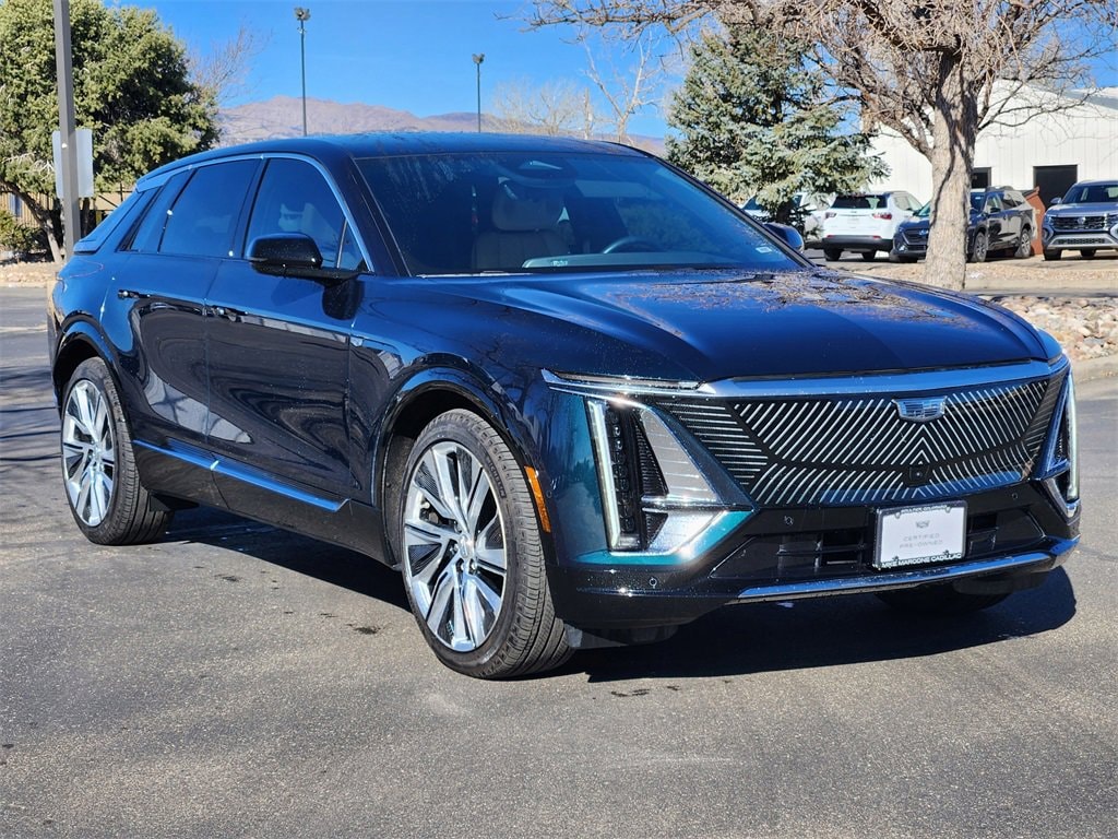 Used 2024 Cadillac LYRIQ Luxury 3 with VIN 1GYKPSRL5RZ142442 for sale in Boulder, CO