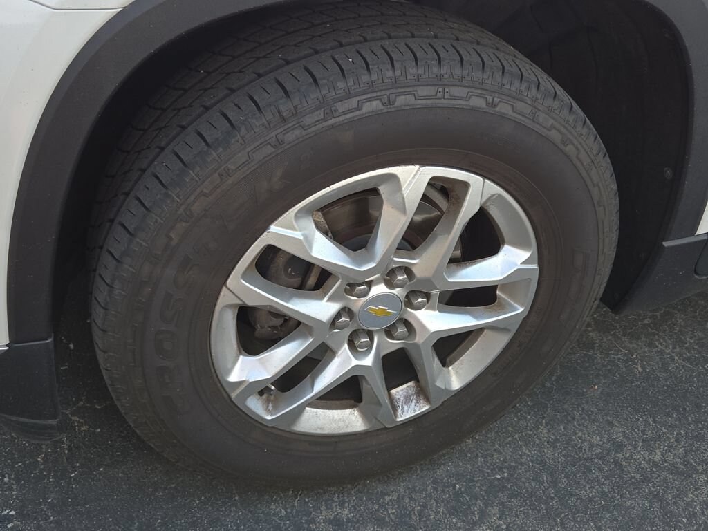 Used 2020 Chevrolet Traverse LT Cloth w/1LT SUV