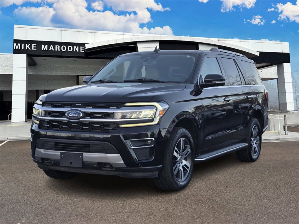 2023 Ford Expedition Limited's photo