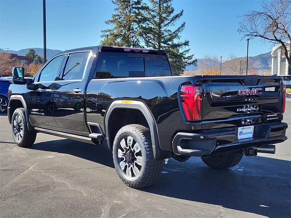 2025 Gmc Sierra 2500 HD Denali photo 4