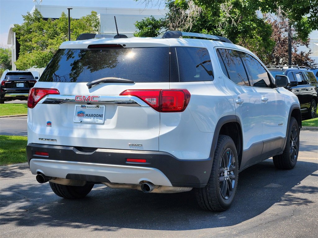 2019 Gmc Acadia SLT photo 3