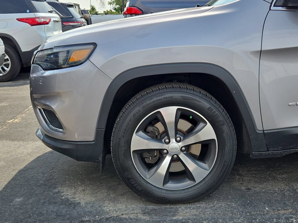 Used 2019 Jeep Cherokee Limited 4x4 SUV