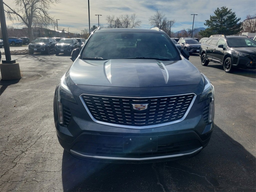 2021 Cadillac XT4 Premium Luxury photo 2
