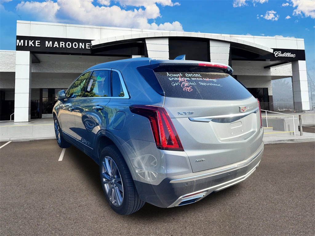 2025 Cadillac XT5 Premium Luxury photo 3