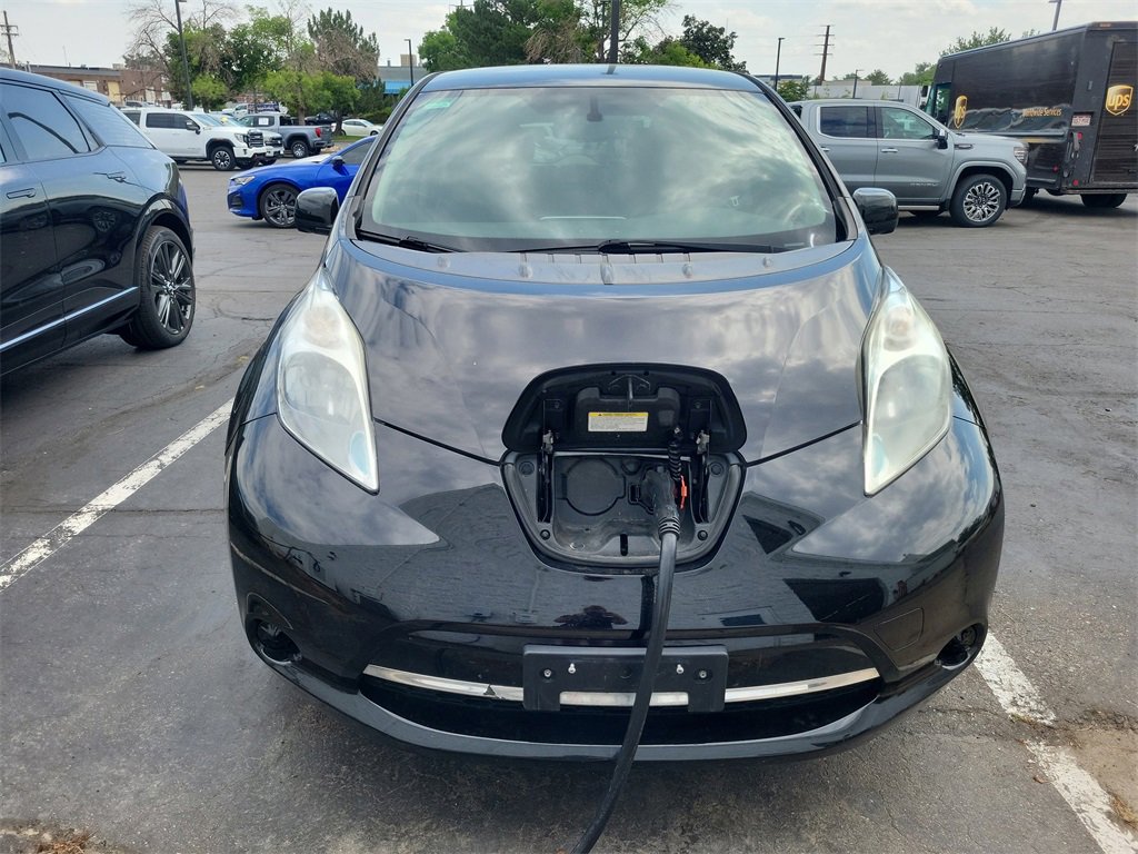 Used 2015 Nissan LEAF SV with VIN 1N4AZ0CP2FC313003 for sale in Boulder, CO