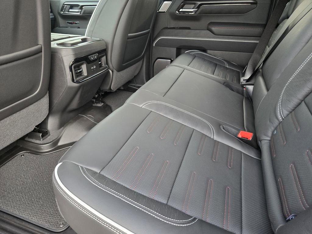2026 GMC Sierra 1500 AT4X - Photo 19