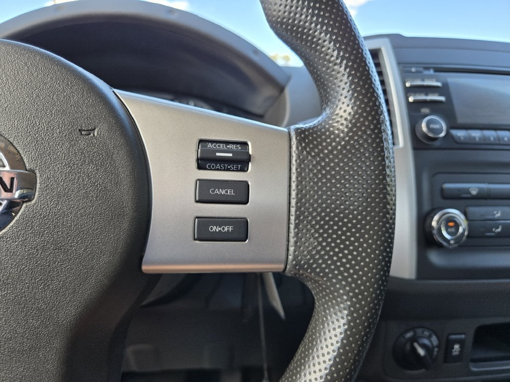 2014 Nissan Frontier SV - Photo 18