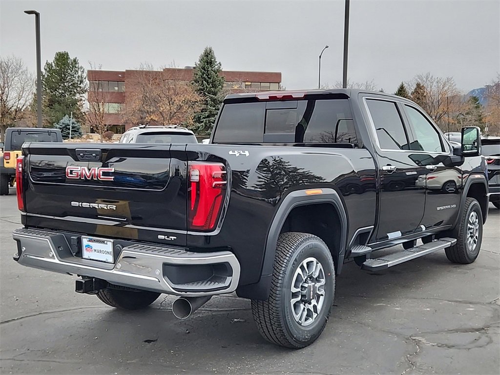 2025 Gmc Sierra 2500 HD SLT photo 3