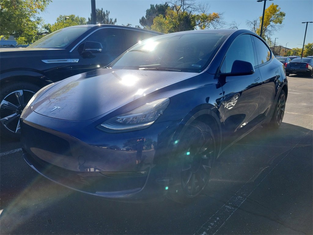 2022 Tesla Model Y Long Range photo 3