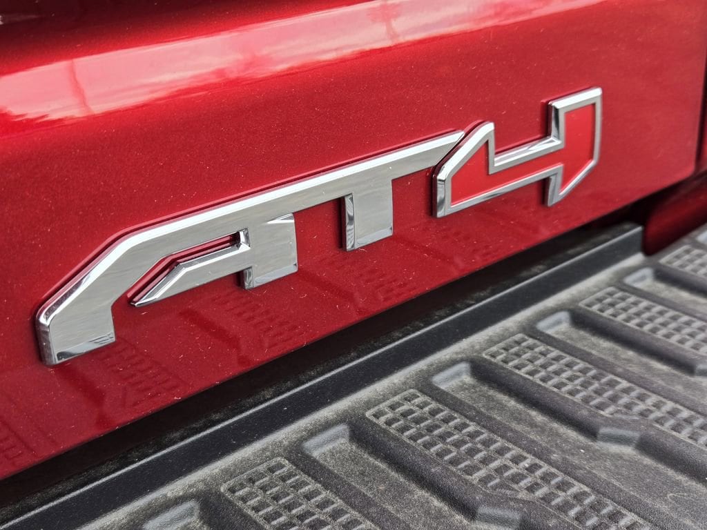 2026 GMC Sierra 2500HD AT4 - Photo 8