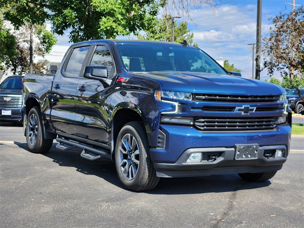 2021 Chevrolet Silverado 1500 RST photo 2