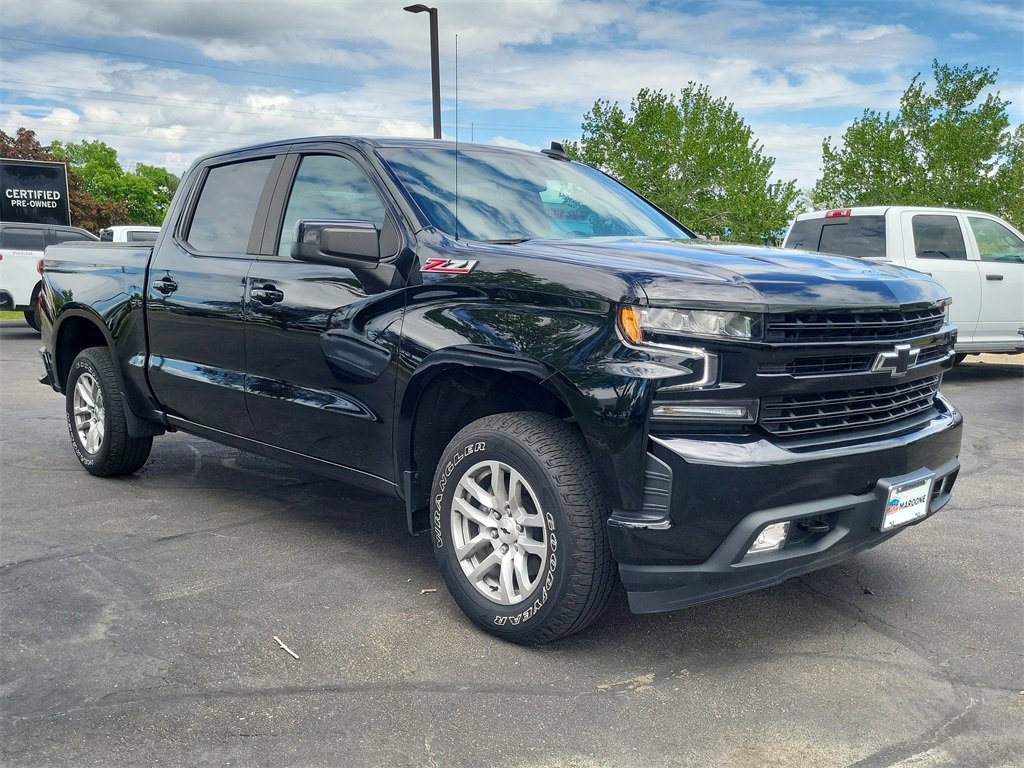 2021 Chevrolet Silverado 1500 RST photo 2