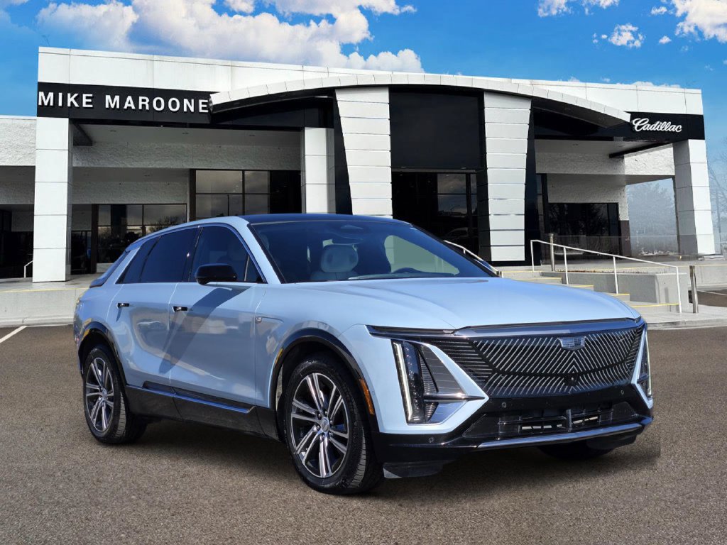Used 2024 Cadillac LYRIQ Luxury 2 with VIN 1GYKPRRL8RZ134814 for sale in Boulder, CO