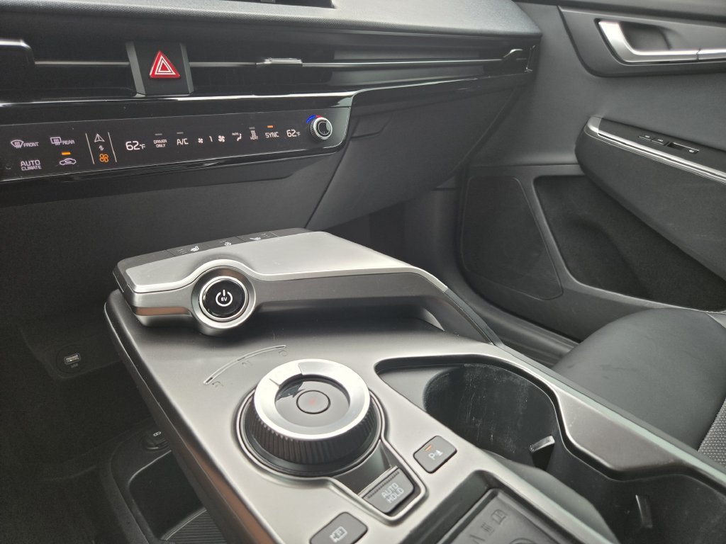 2024 Kia EV6 Light L/R - Photo 15
