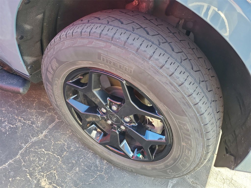 2022 Ford Maverick photo 2