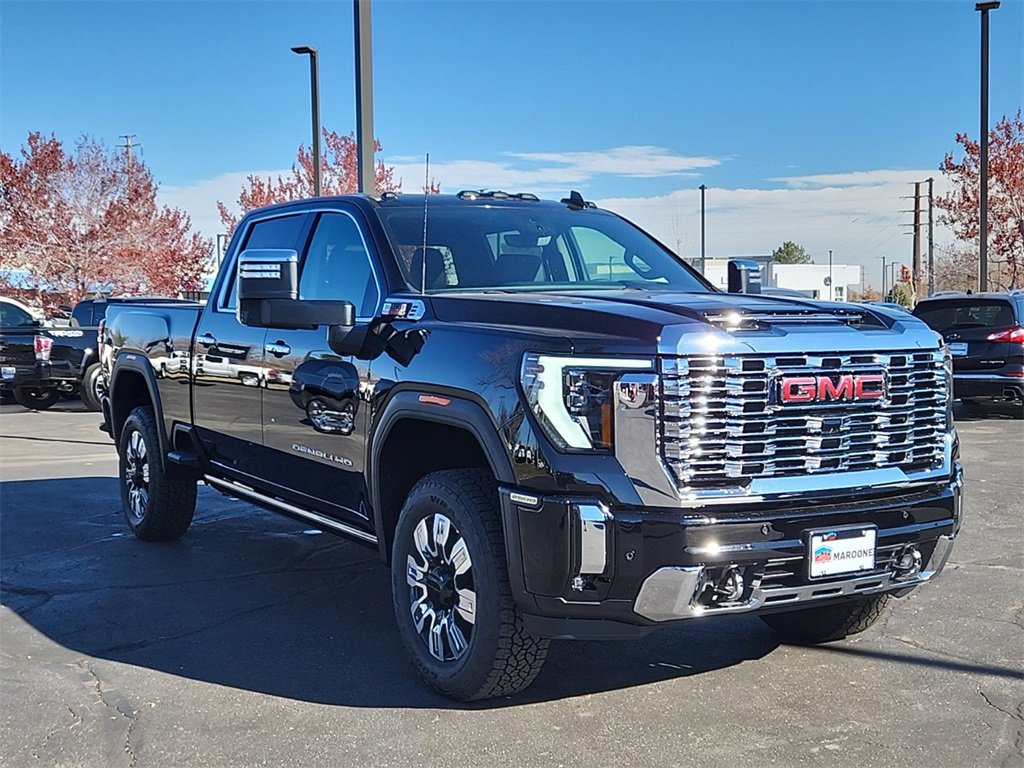 2025 Gmc Sierra 2500 HD Denali photo 2