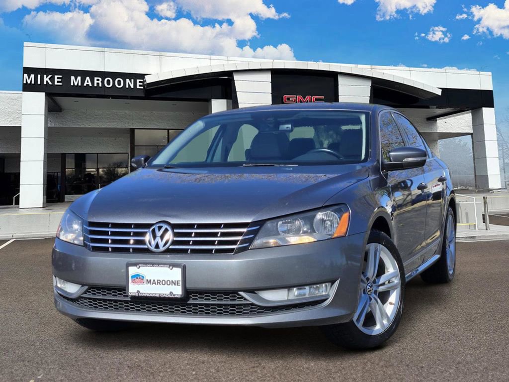2014 Volkswagen Passat SEL Premium