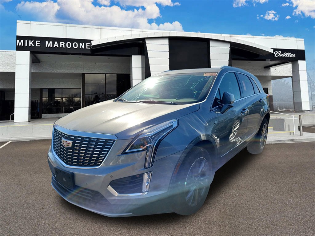 2025 Cadillac XT5 Premium Luxury photo 2