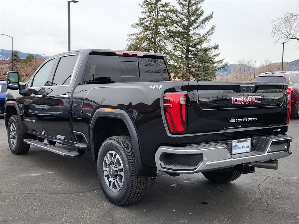 2025 Gmc Sierra 2500 HD SLT photo 4
