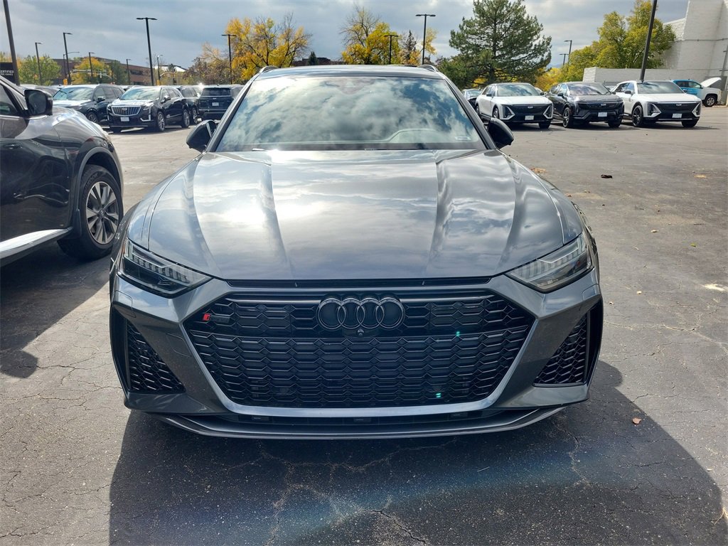 2021 Audi RS 6 Avant Base photo 2