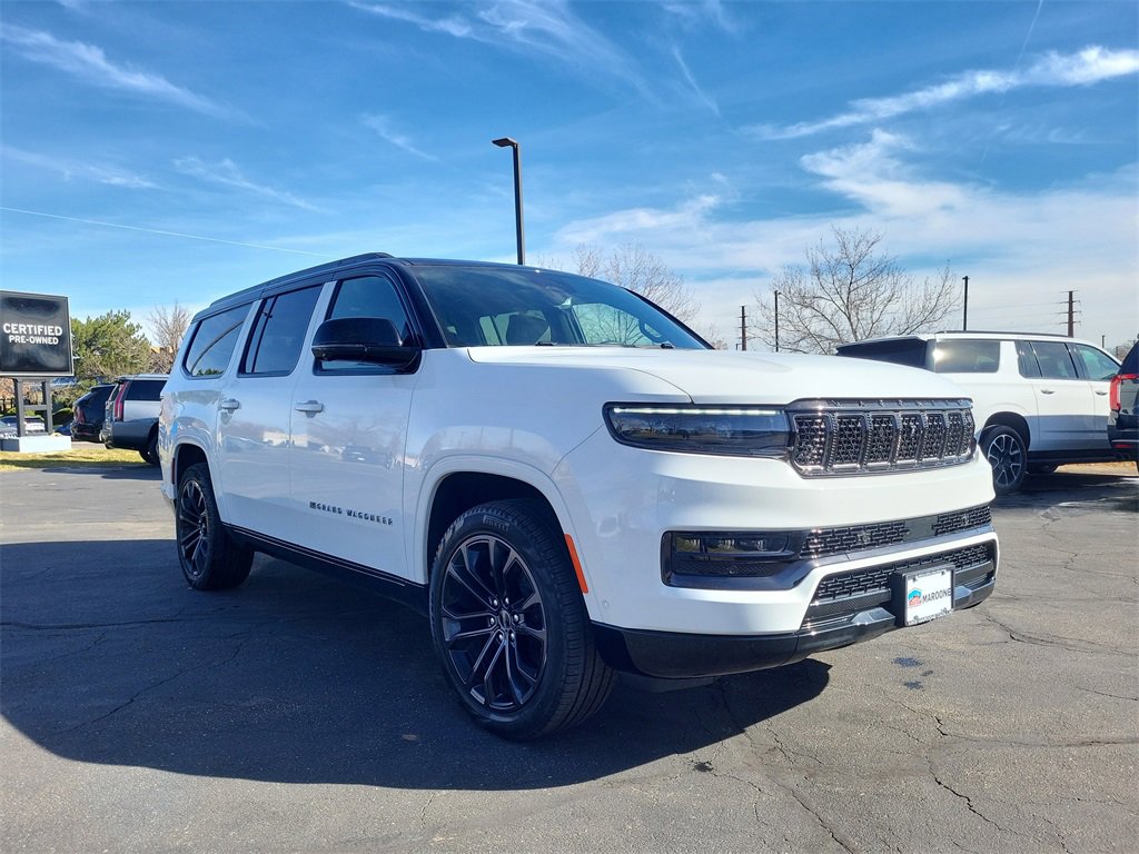 2024 Jeep Grand Wagoneer L II photo 2