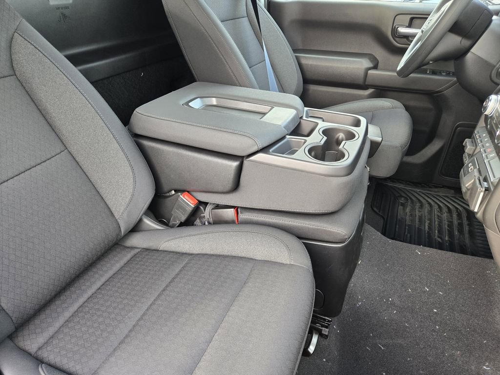 2026 GMC Sierra 1500 Pro - Photo 9