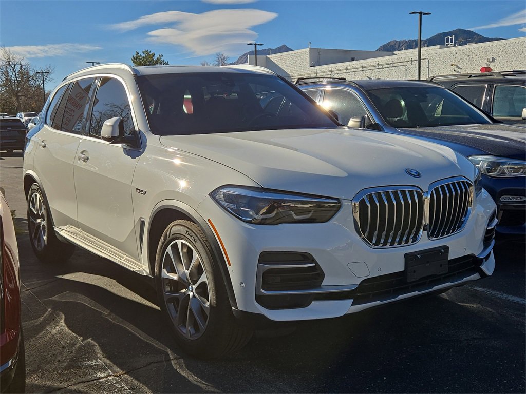 2023 Bmw X5 xDrive45e photo 3