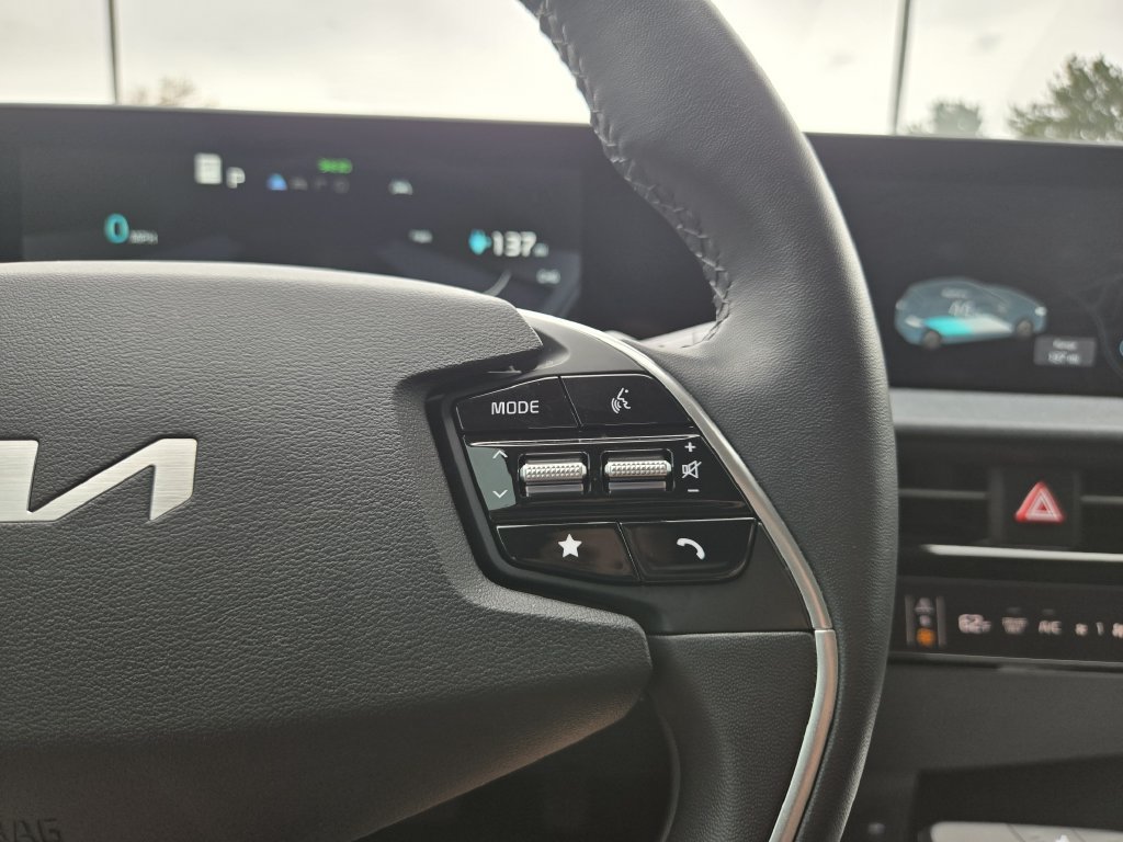 2024 Kia EV6 Light L/R - Photo 19