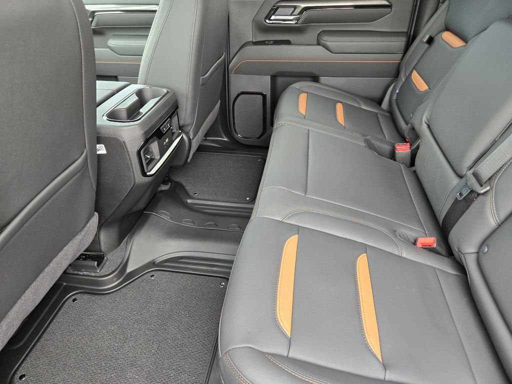 2026 GMC Sierra 2500HD AT4 - Photo 18