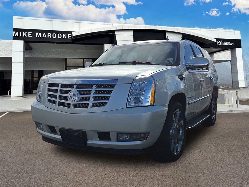 Used 2010 CADILLAC Escalade Luxury SUV