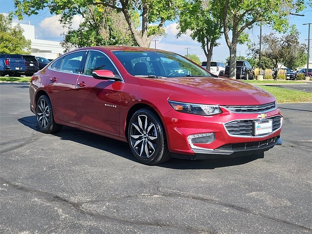 Used 2018 Chevrolet Malibu 1LT with VIN 1G1ZD5ST0JF213649 for sale in Boulder, CO