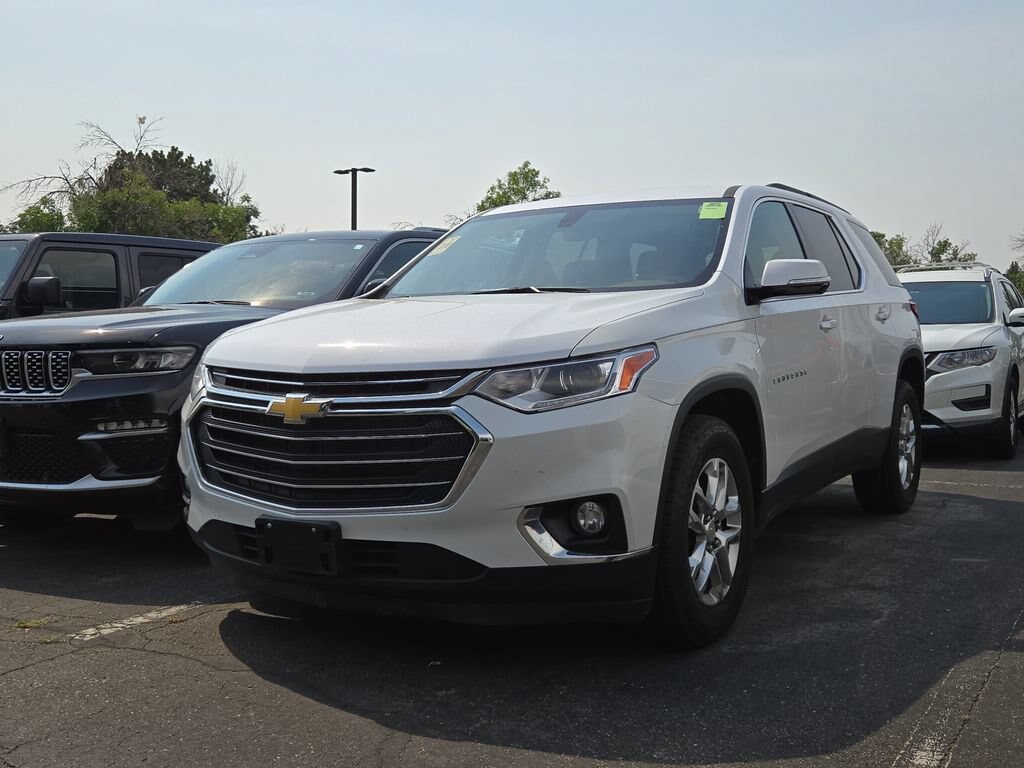 Used 2020 Chevrolet Traverse LT Cloth w/1LT SUV