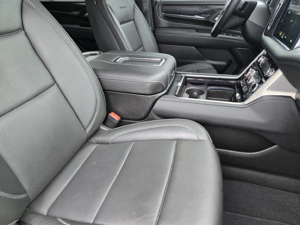 2024 GMC Yukon XL Denali - Photo 9