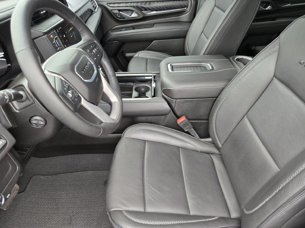 2024 GMC Yukon XL Denali - Photo 8