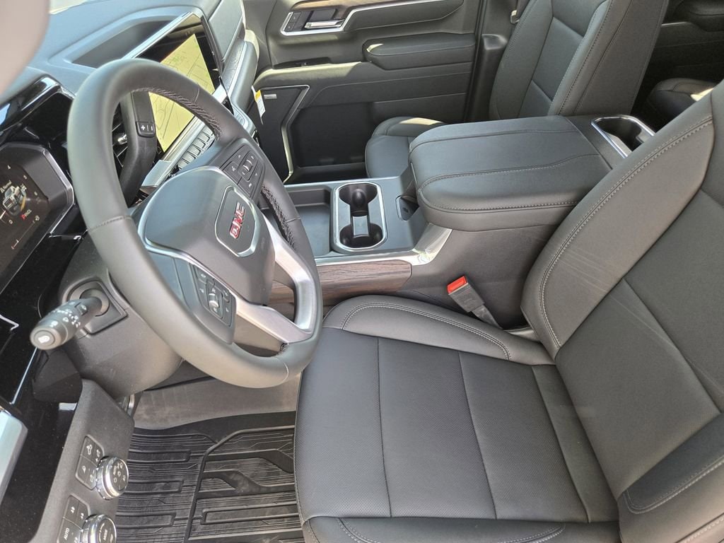 2026 GMC Sierra 2500HD SLT - Photo 7