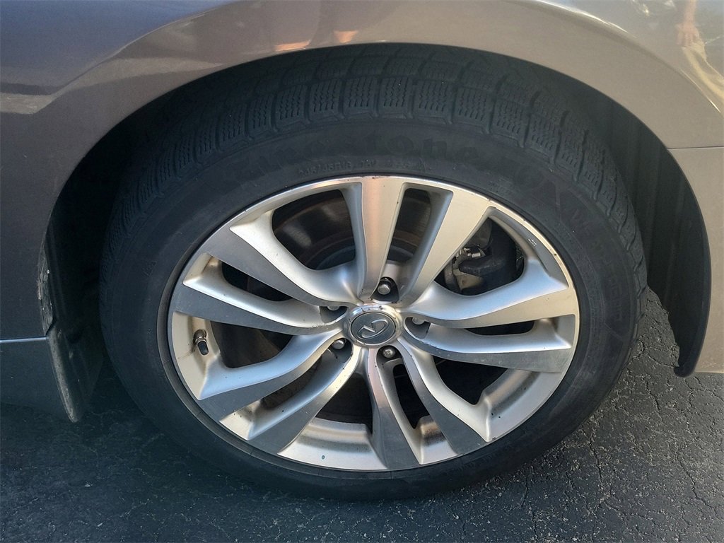 2009 Infiniti M35 photo 4