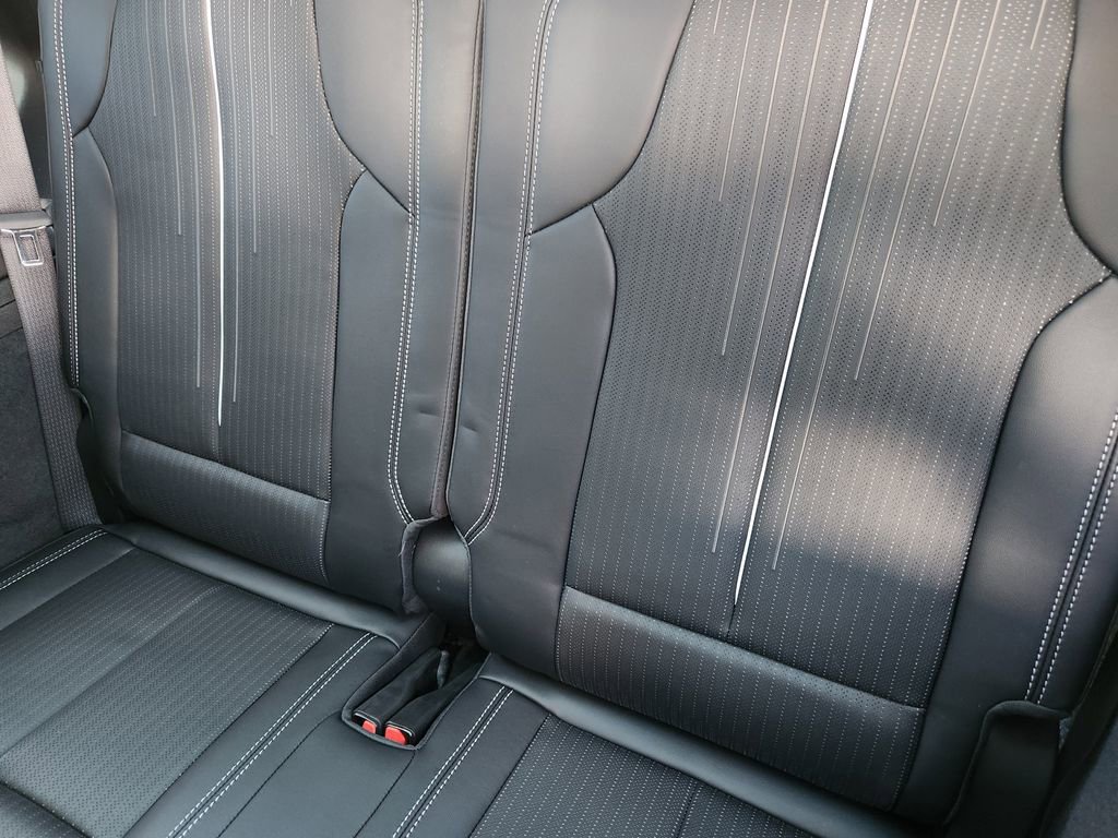 2026 Cadillac VISTIQ Sport - Photo 26